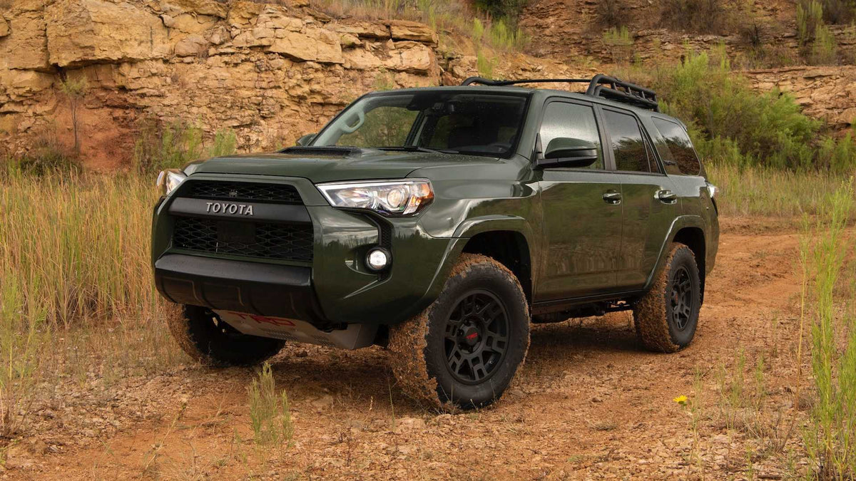 17-inch OE Style Wheels in matte black, compatible with Toyota Tacoma, 4Runner, FJ Cruiser, Sequoia, and Lexus GX models.