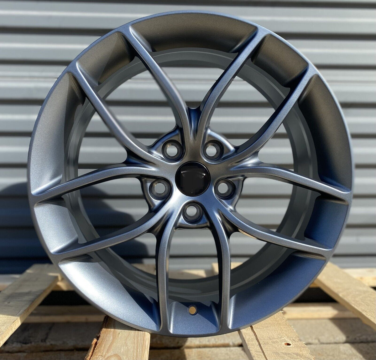 18-inch gunmetal OE Style Wheels for Tesla Model 3 AWD RWD Long Range, flow forming automotive rims in a sleek design.