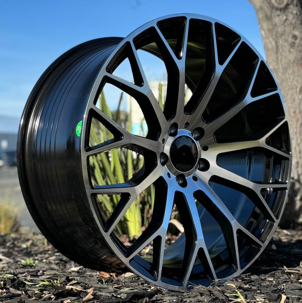Black 19-inch OE Style Wheels with machined face for Mercedes-Benz C-Class, E-Class, CLS, SLK AMG series.