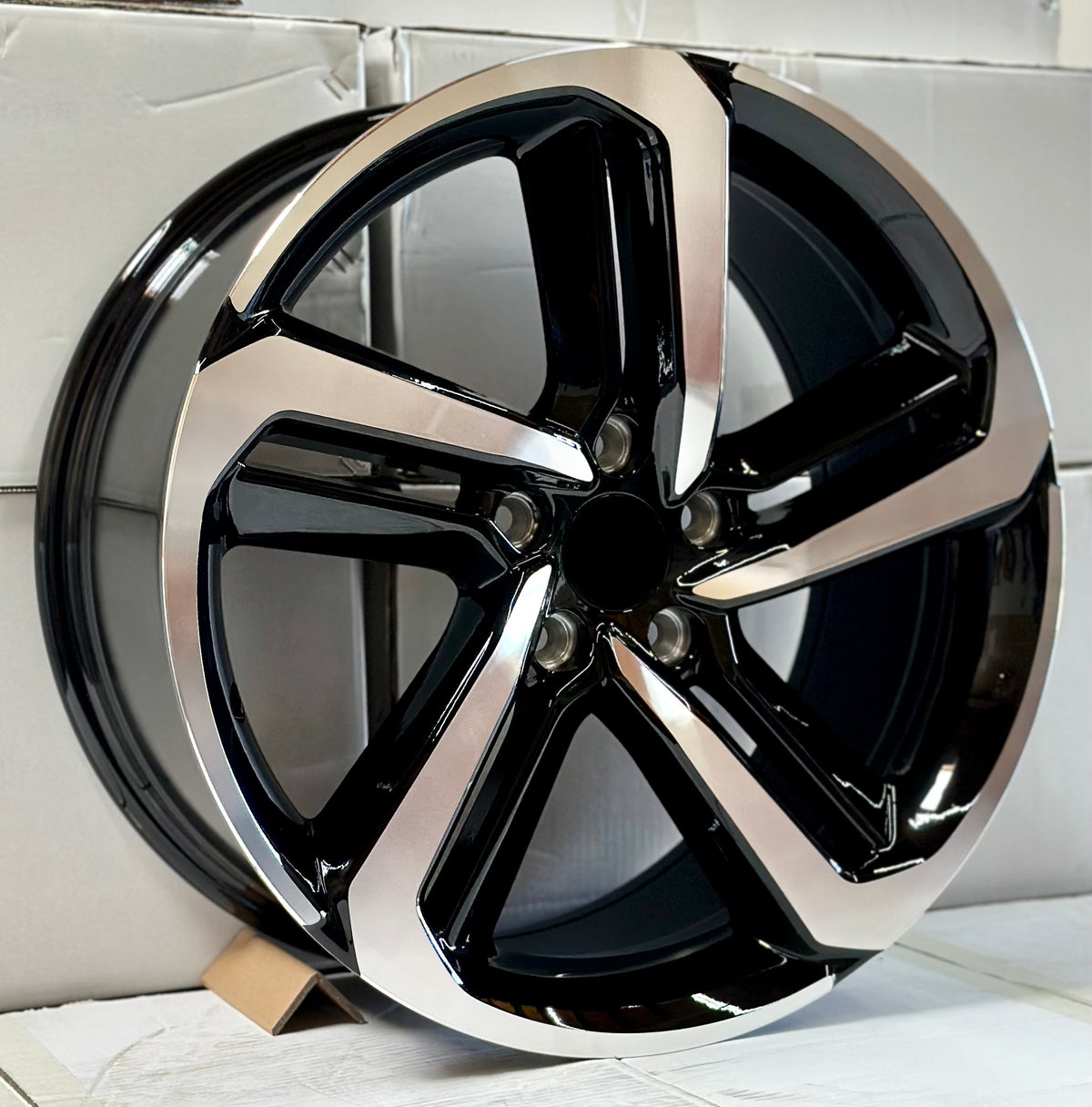 20-inch black machined OE Style Wheels for Honda Accord, Civic, and Acura TSX, showcasing sleek automotive rims and wheel design.