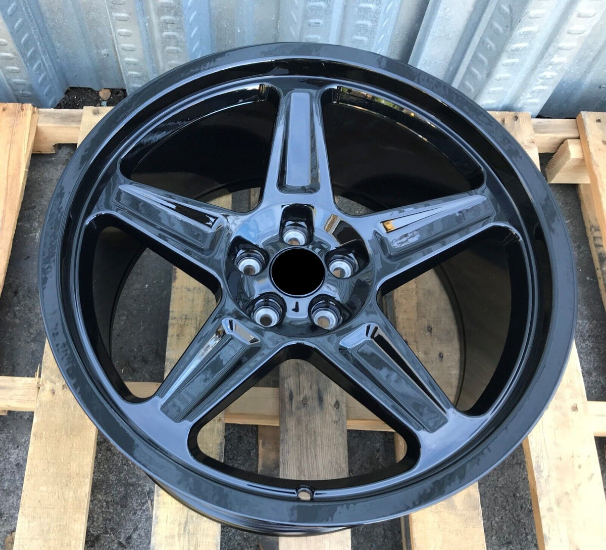 20-inch Demon Style gloss black wheels for Dodge Challenger, Charger, Demon GT, RT, SRT, SXT, and Hellcat by OE Style Wheels.