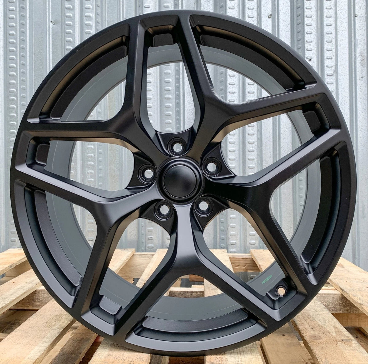 20-inch matte black OE Style Wheels automotive rims fitting Chevy Camaro ZL1 SS LT, showcasing sleek wheel design.