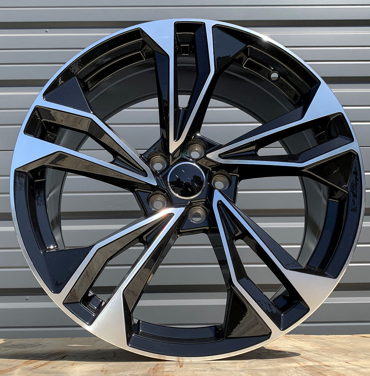 19-inch OE Style Wheels for Audi A3, S3, A4, S4, A5, S5, A6, S6, A7, S7, A8, S8, Q5, SQ5, RS3, RS5, RS7, TT,