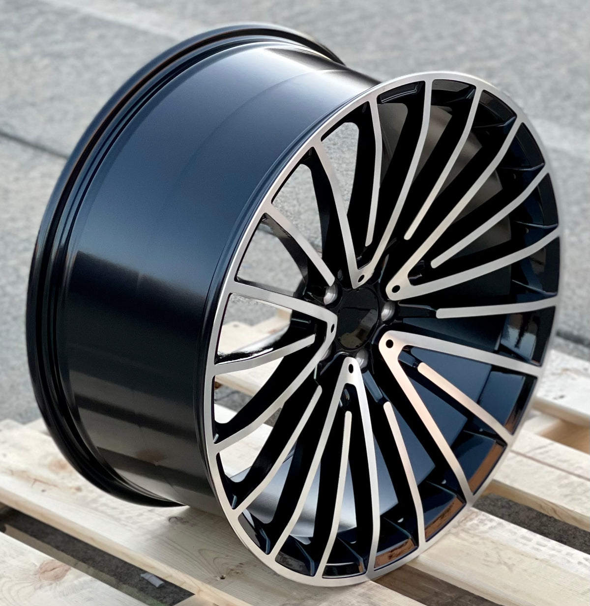 20-inch AMG style black machined Mercedes-Benz wheels by OE Style Wheels on various C, E, S, GLC, GLE, GLS models.