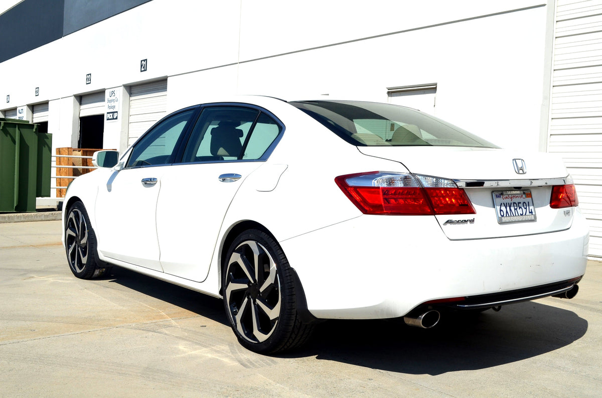 22-inch black machined OE Style Wheels for Honda Accord, Civic, and Acura TSX, showcasing sleek automotive rims.