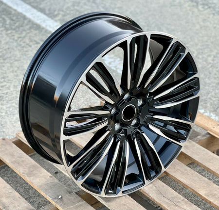 22-inch black machined OE Style Wheels for Range Rover Evoque S SE and Velar S SE, featuring a dynamic style design.