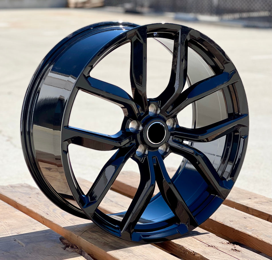 22-inch OE Style Wheels in gloss black, designed for Range Rover Defender, Discovery, LR3, LR4, HSE Sport, SVR, Supercharged, and Dynamic models.
